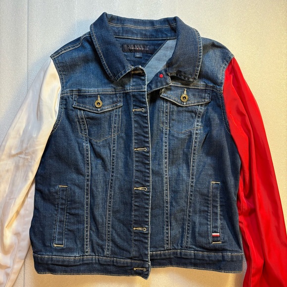 Tommy Hilfiger Denim Jean Jacket with Red Button Accent. Size L.  Good Condition - Picture 1 of 9